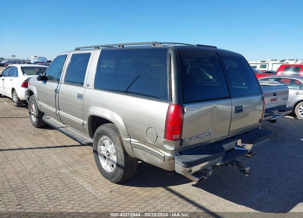 1998 GMC SUBURBAN 1500 SL VIN: 3GKFK16R0WG512074