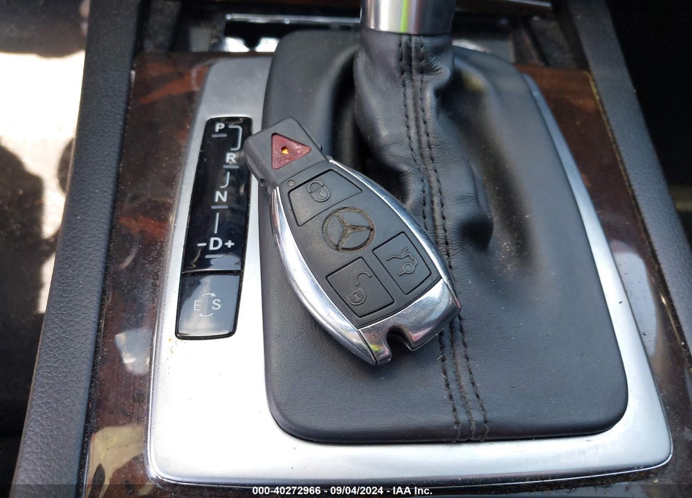 2013 MERCEDES-BENZ C 350 SPORT VIN: WDDGF5HB0DA855626