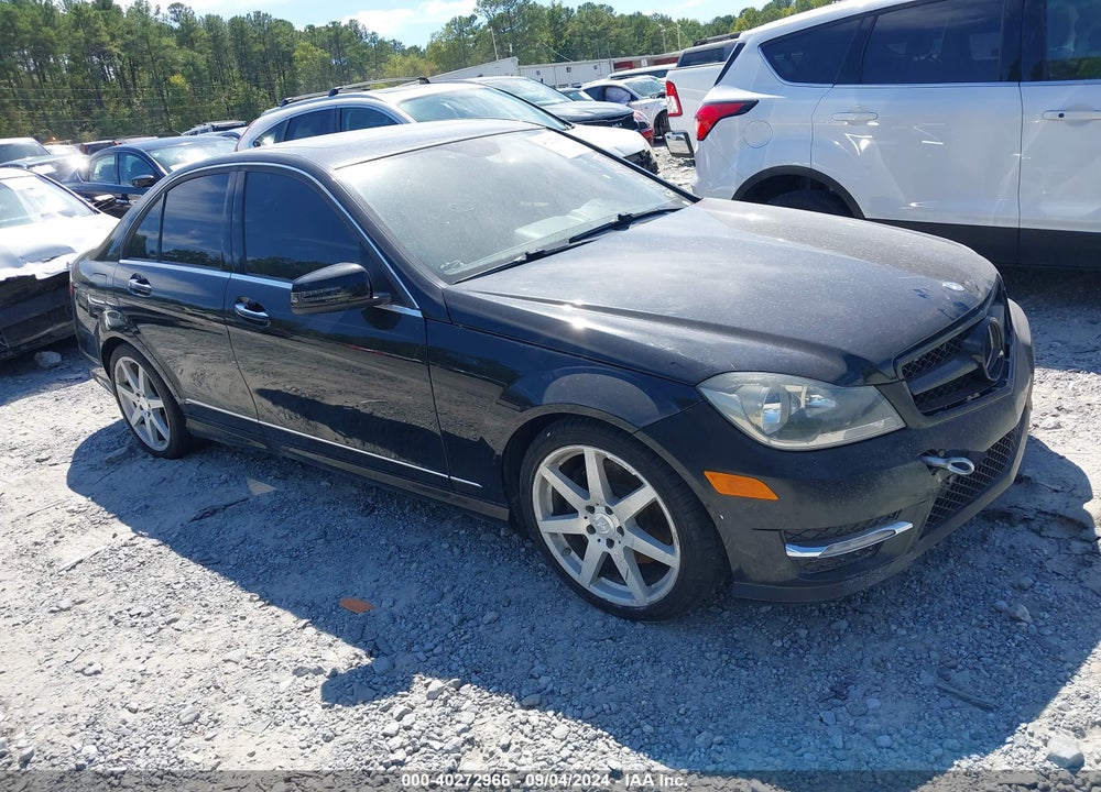2013 MERCEDES-BENZ C 350 SPORT VIN: WDDGF5HB0DA855626