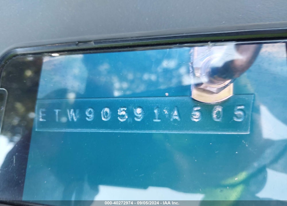 2005 AZURE RUNABOUT VIN: ETW90591A505