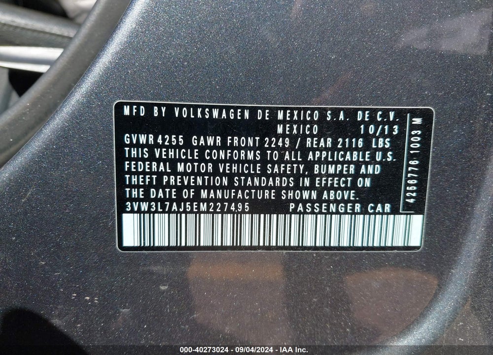 2014 VOLKSWAGEN JETTA 2.0L TDI VIN: 3VW3L7AJ5EM227495