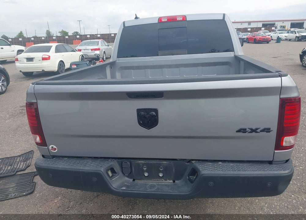 2019 RAM 1500 CLASSIC WARLOCK 4X4 5'7 BOX VIN: 1C6RR7LG0KS669480