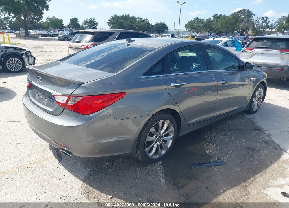 2013 HYUNDAI SONATA SE VIN: 5NPEC4AC1DH557666