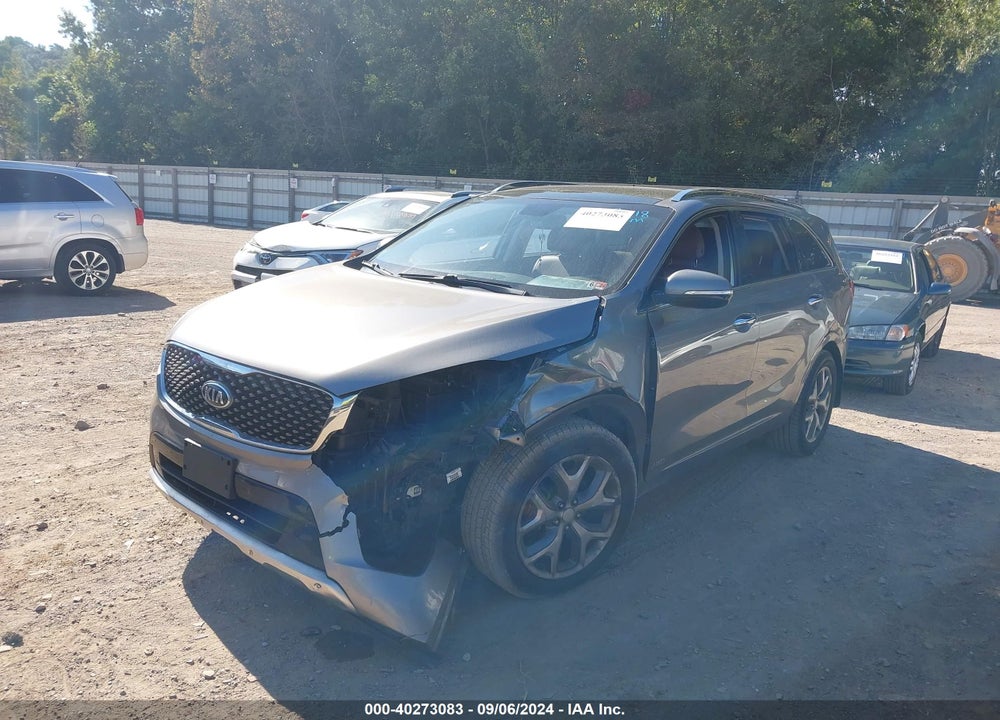 2018 KIA SORENTO 3.3L SX VIN: 5XYPKDA57JG418299