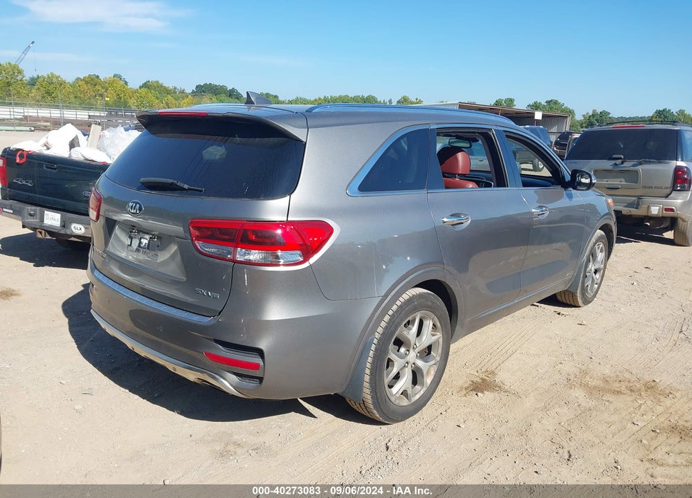 2018 KIA SORENTO 3.3L SX VIN: 5XYPKDA57JG418299