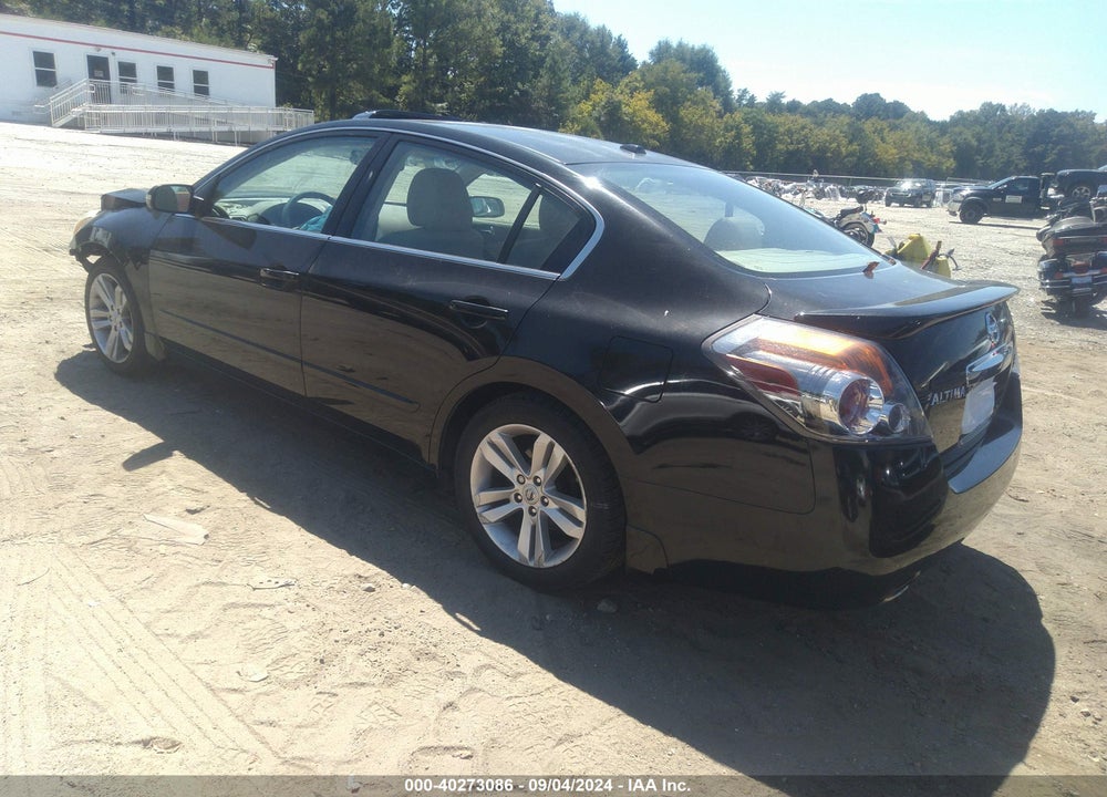 2011 NISSAN ALTIMA 3.5 SR VIN: 1N4BL2APXBC165858