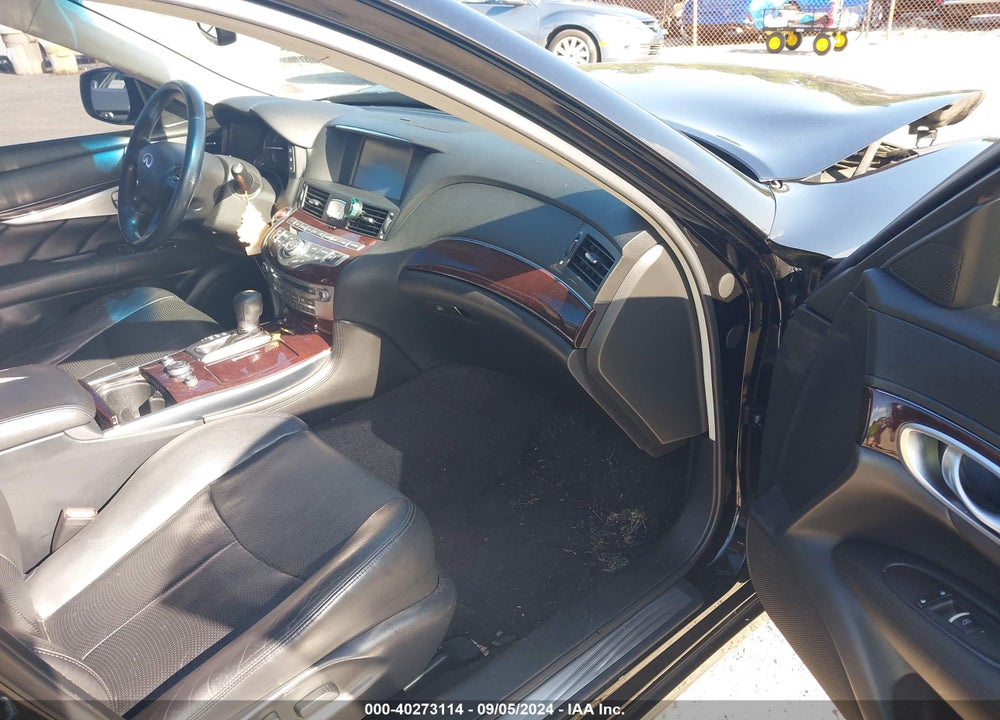 2015 INFINITI Q70L 3.7X VIN: JN1BY1PR1FM830776