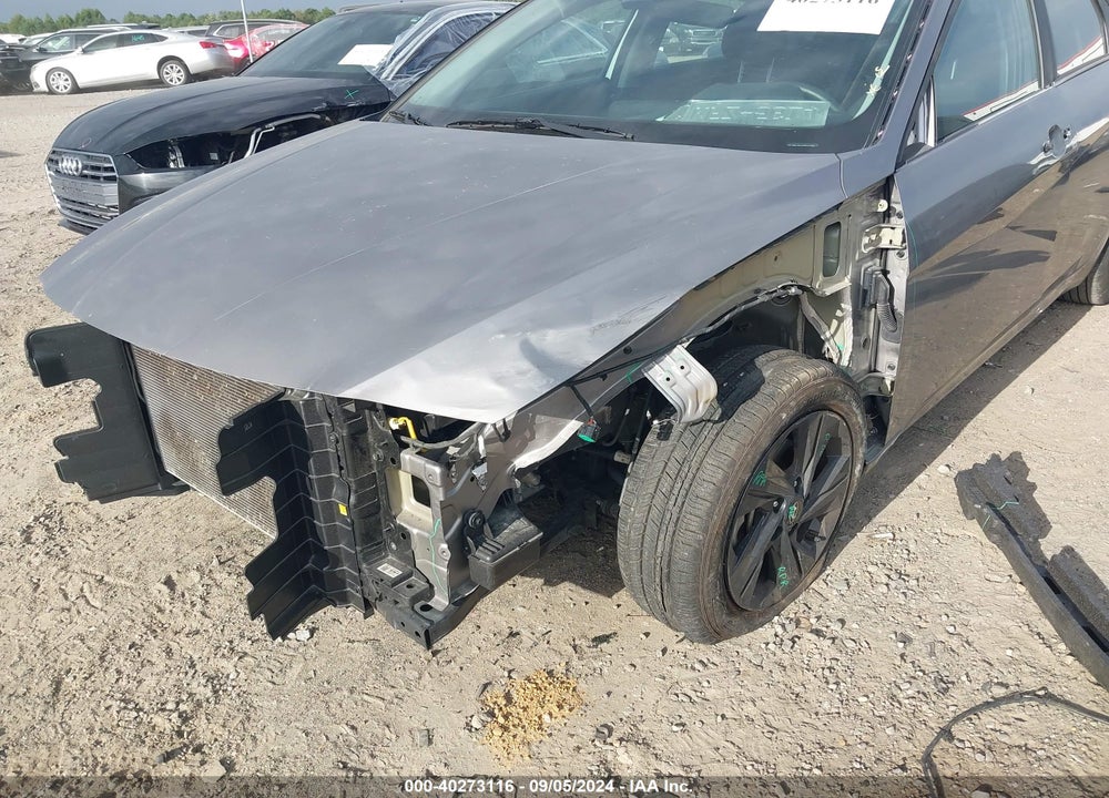 2023 HYUNDAI ELANTRA VIN: KMHLM4AG7PU542554