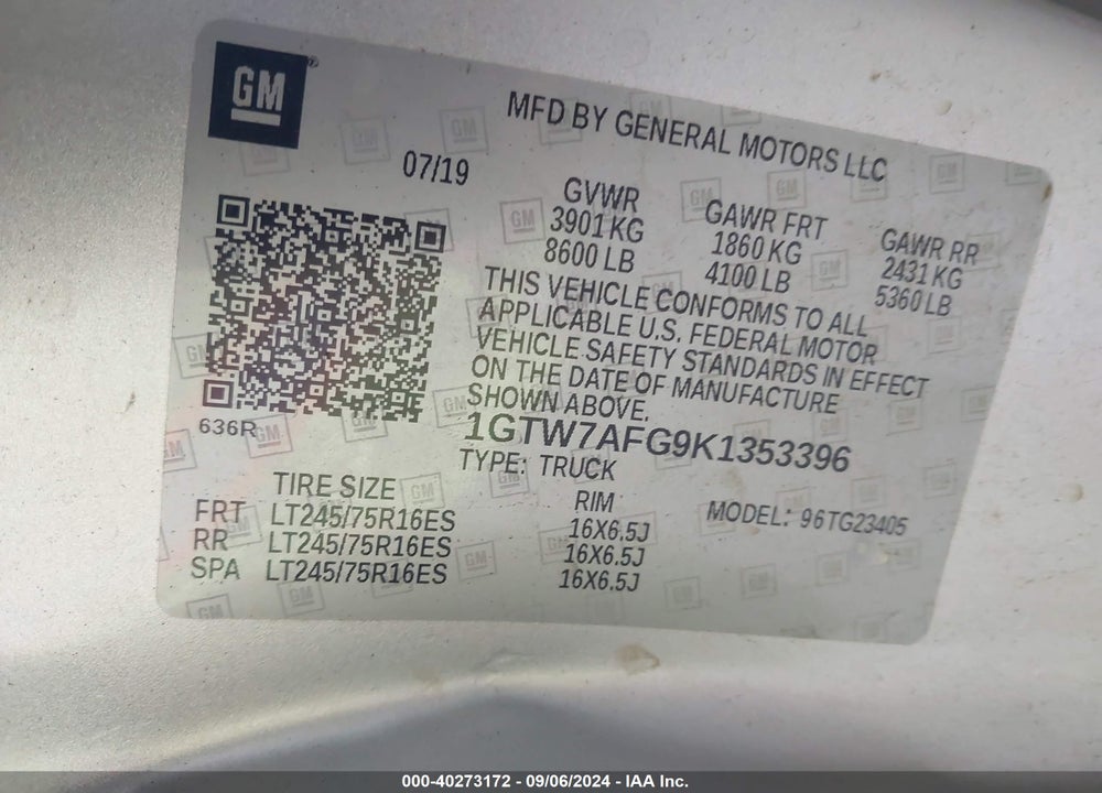 2019 GMC SAVANA 2500 WORK VAN VIN: 1GTW7AFG9K1353396