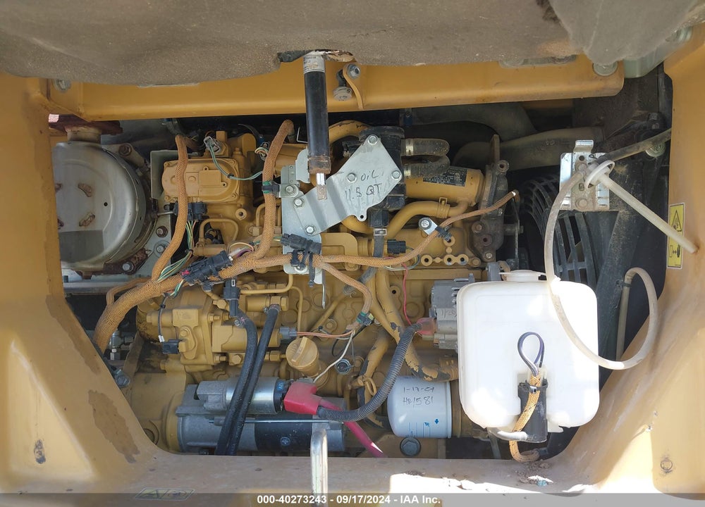 2013 CATERPILLAR 308E2 MINI EXCAVATOR VIN: CAT0308EKTMX00279