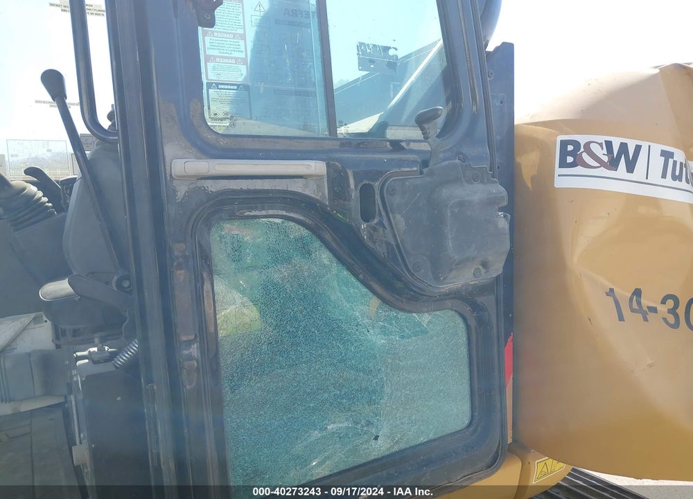 2013 CATERPILLAR 308E2 MINI EXCAVATOR VIN: CAT0308EKTMX00279