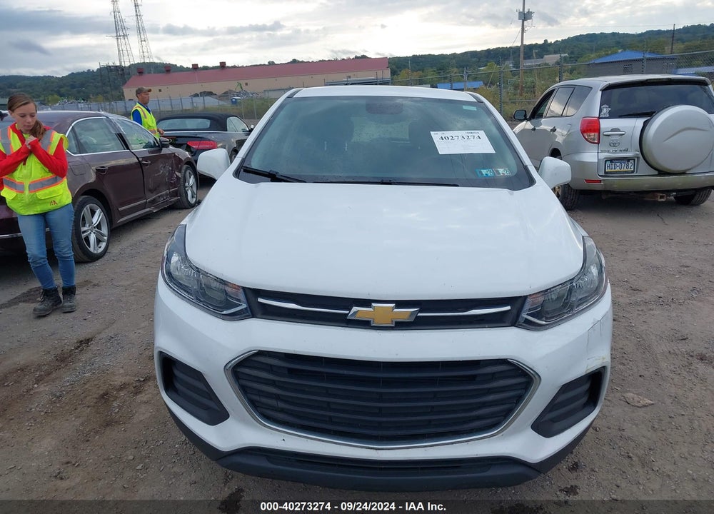 2020 CHEVROLET TRAX AWD LS VIN: 3GNCJNSB3LL160247