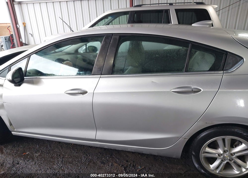2017 CHEVROLET CRUZE LT AUTO VIN: 3G1BE6SM4HS584056