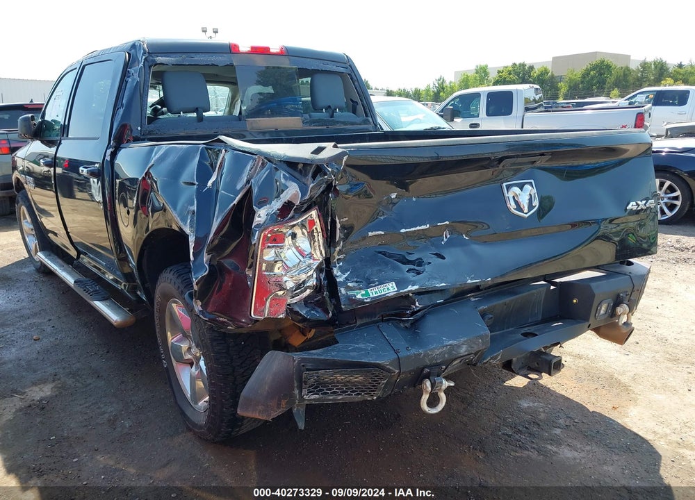 2017 RAM 1500 VIN: 3C6RR7LTXHG522886