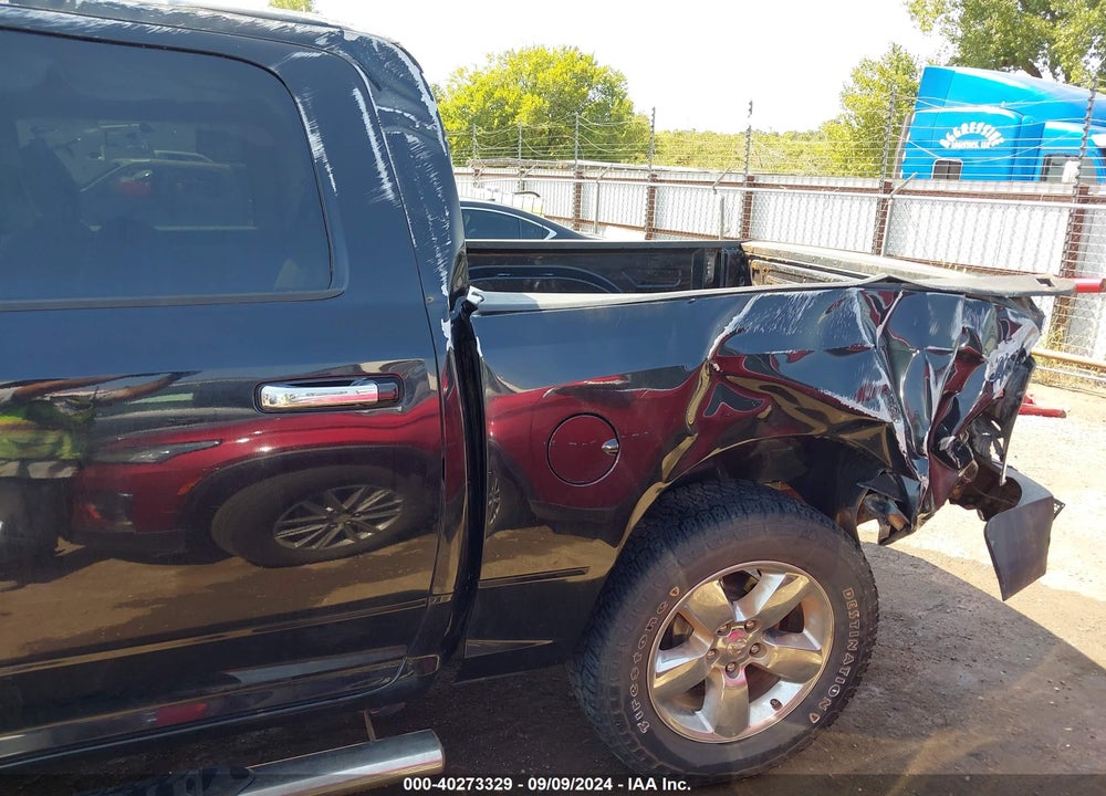 2017 RAM 1500 VIN: 3C6RR7LTXHG522886