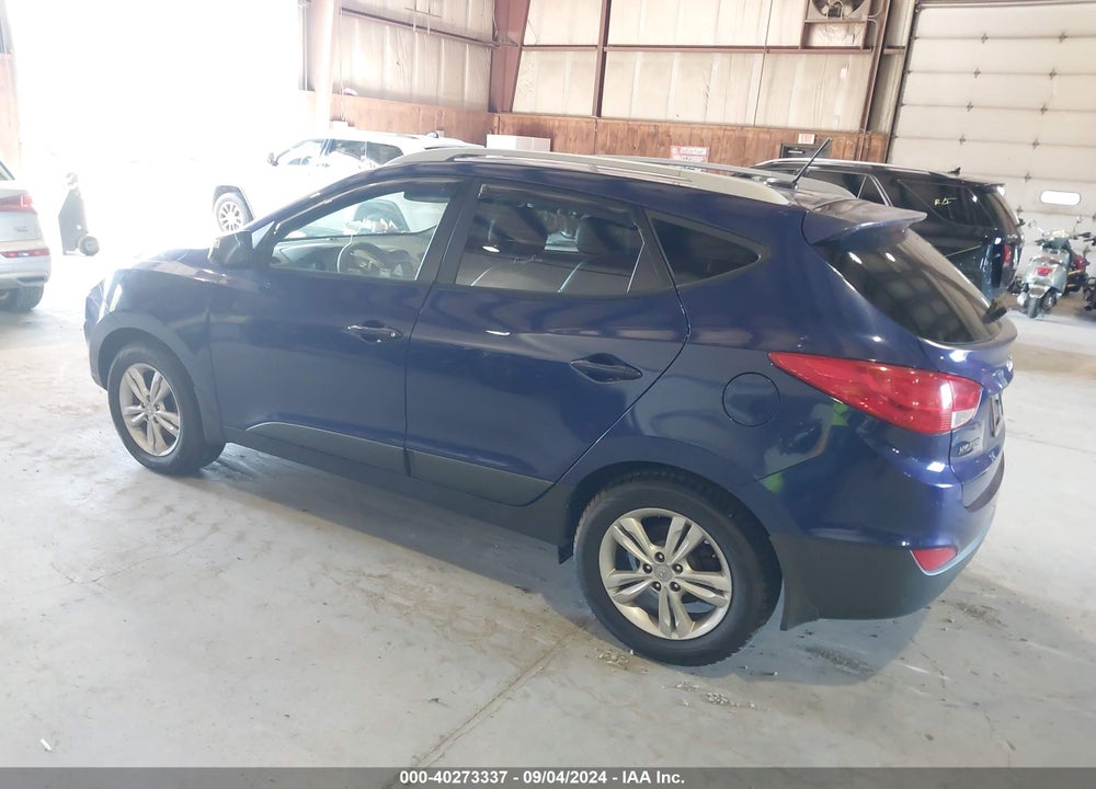 2013 HYUNDAI TUCSON GLS VIN: KM8JUCAC3DU692722