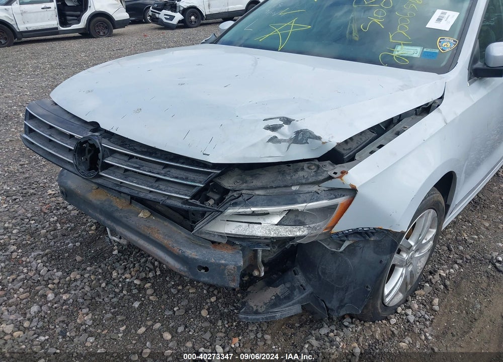 2017 VOLKSWAGEN JETTA 1.4T S VIN: 3VW2B7AJ6HM320772