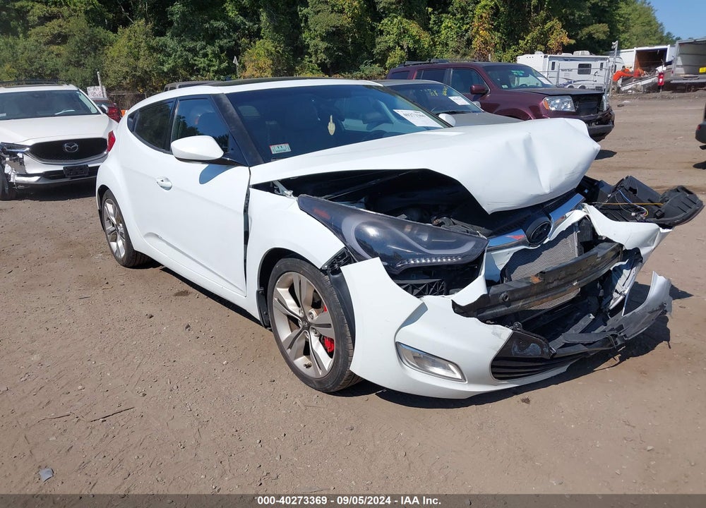 2013 HYUNDAI VELOSTER BASE W/GRAY VIN: KMHTC6AD1DU172816