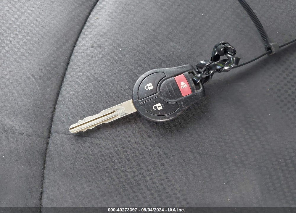 2011 NISSAN ROGUE S VIN: JN8AS5MV5BW667815