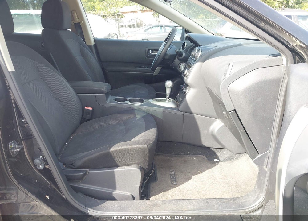2011 NISSAN ROGUE S VIN: JN8AS5MV5BW667815