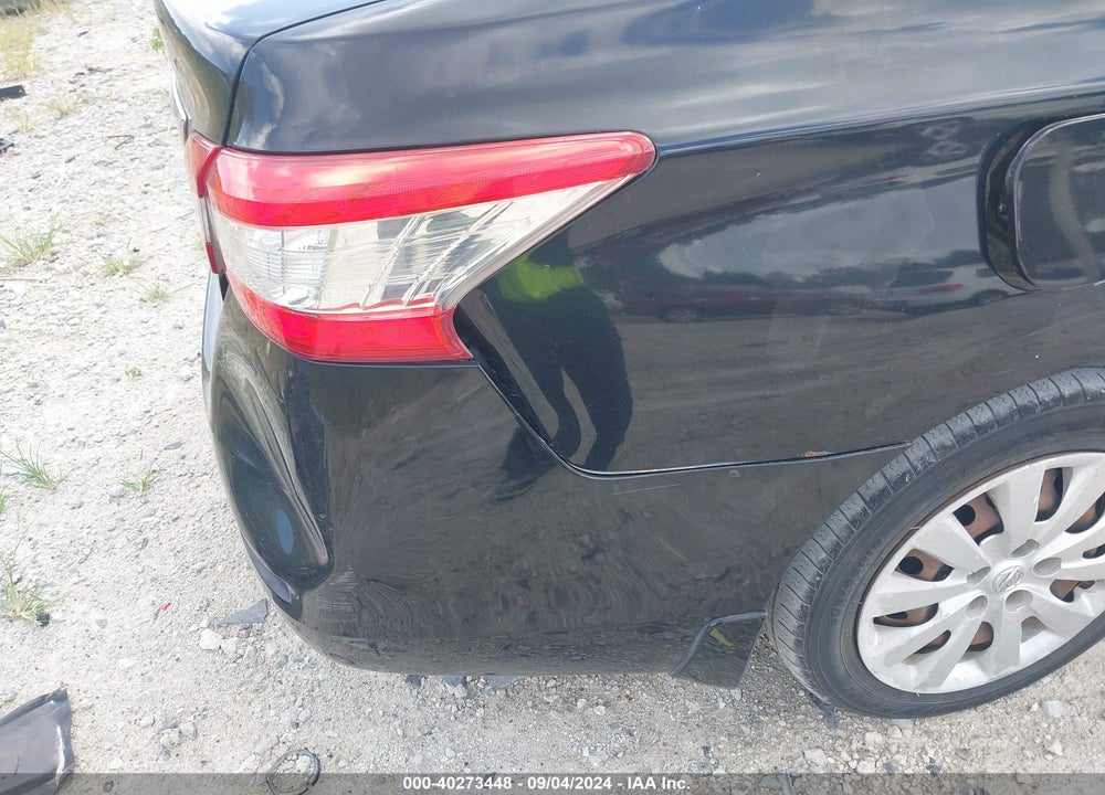 2015 NISSAN SENTRA S VIN: 3N1AB7AP4FY225834