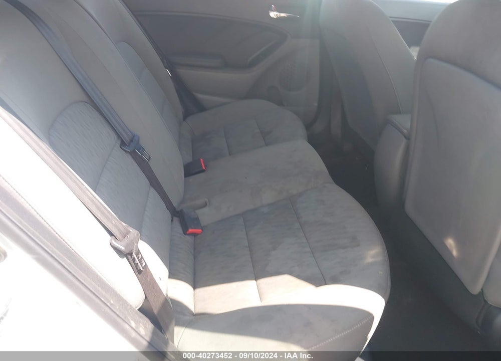 2016 KIA FORTE LX VIN: KNAFK4A68G5613766