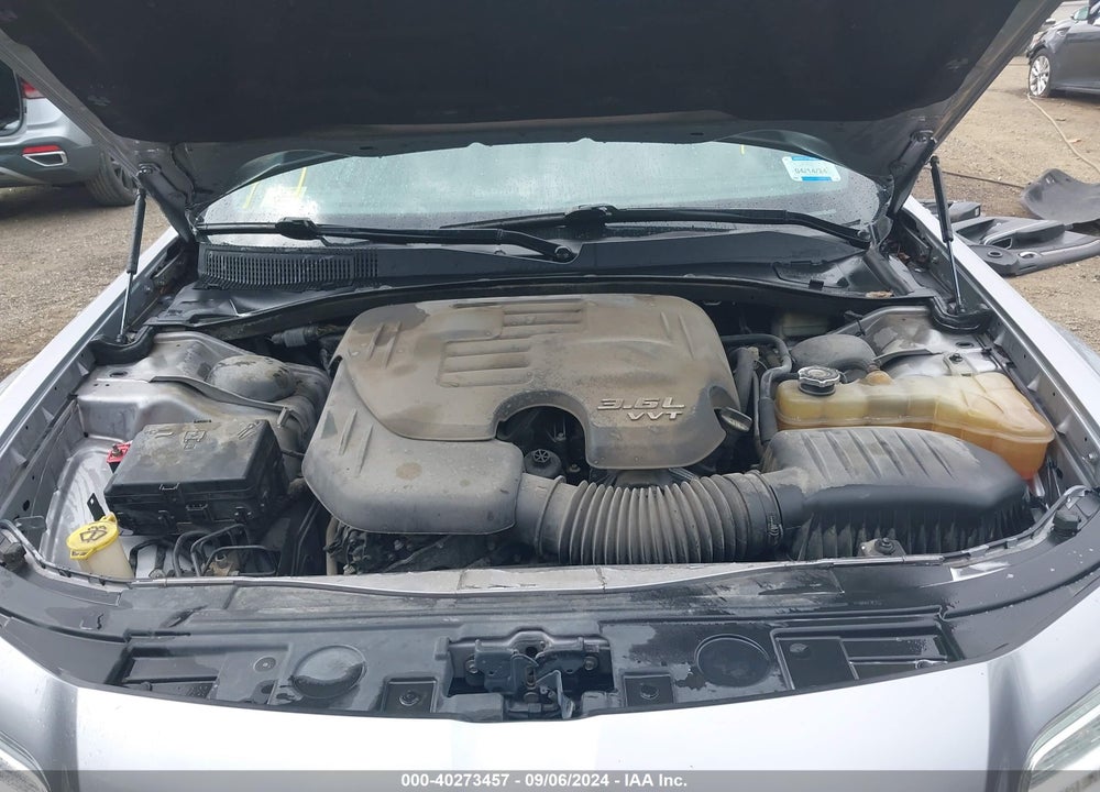 2014 CHRYSLER 300 VIN: 2C3CCAAG5EH235362