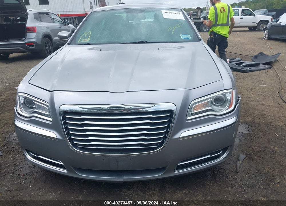2014 CHRYSLER 300 VIN: 2C3CCAAG5EH235362