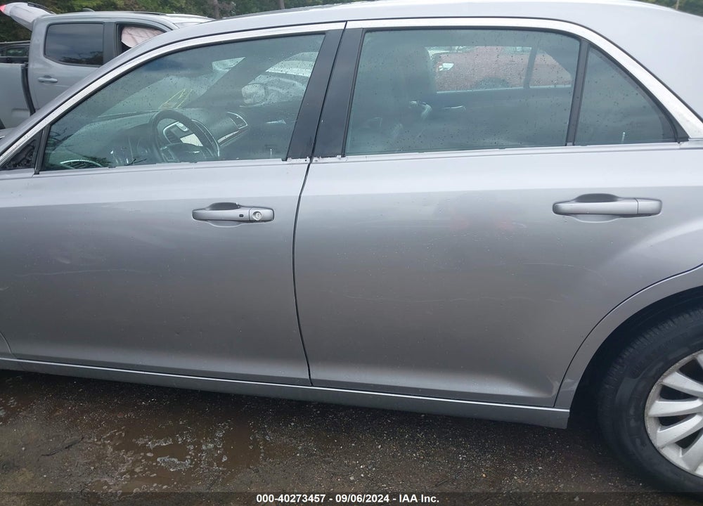 2014 CHRYSLER 300 VIN: 2C3CCAAG5EH235362