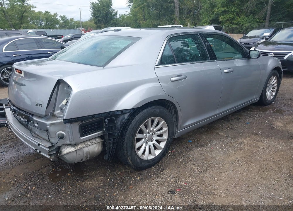 2014 CHRYSLER 300 VIN: 2C3CCAAG5EH235362