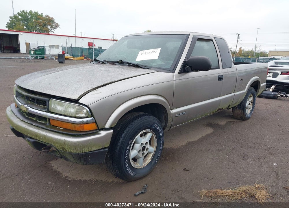 2002 CHEVROLET S-10 LS VIN: 1GCDT19W628104177
