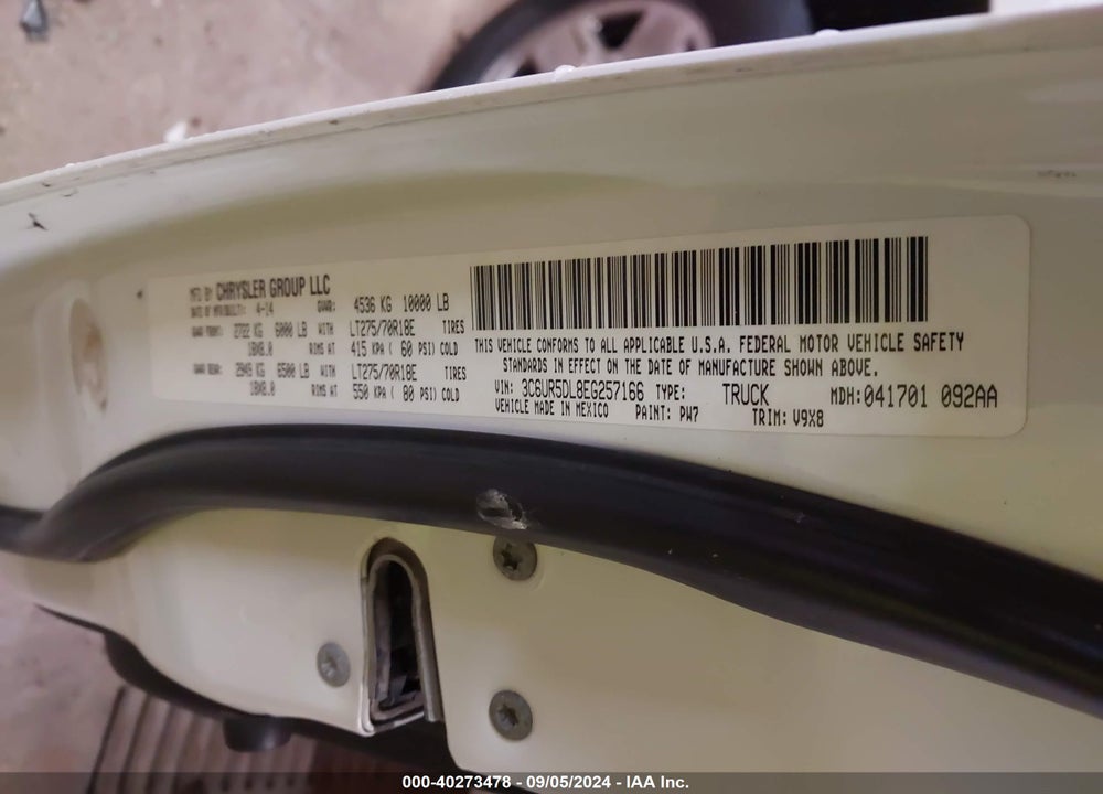 2014 RAM 2500 SLT VIN: 3C6UR5DL8EG257166