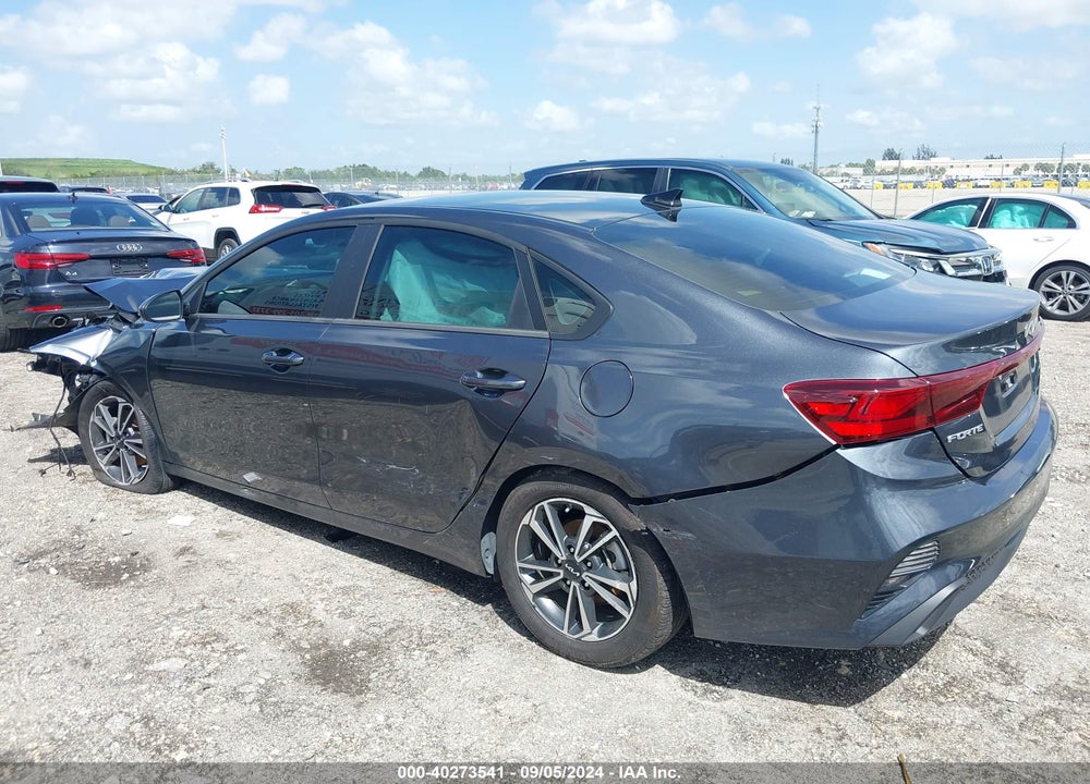 2024 KIA FORTE LXS VIN: 3KPF24ADXRE721220