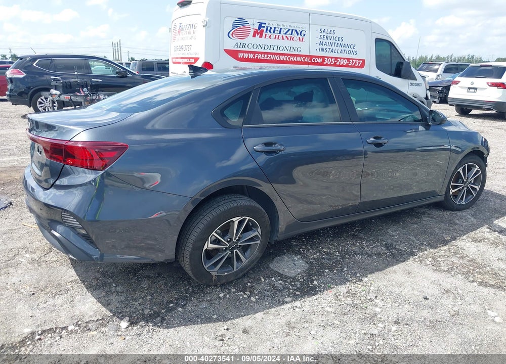 2024 KIA FORTE LXS VIN: 3KPF24ADXRE721220