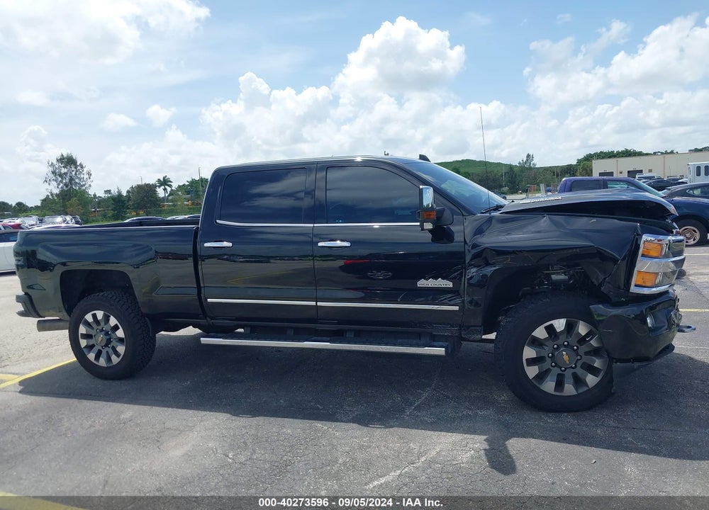 2018 CHEVROLET SILVERADO 2500HD HIGH COUNTRY VIN: 1GC1KXEY6JF219985