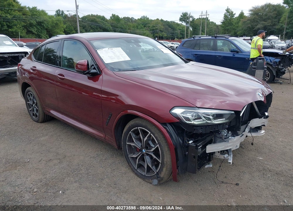 2024 BMW X4 VIN: 5UX33DT04R9W77860
