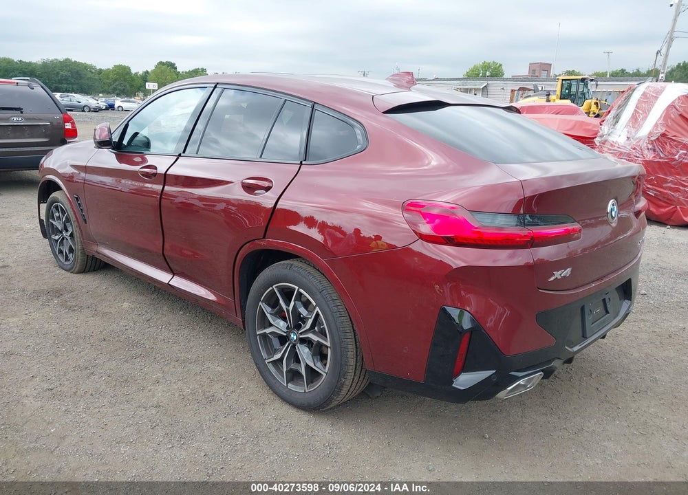 2024 BMW X4 VIN: 5UX33DT04R9W77860