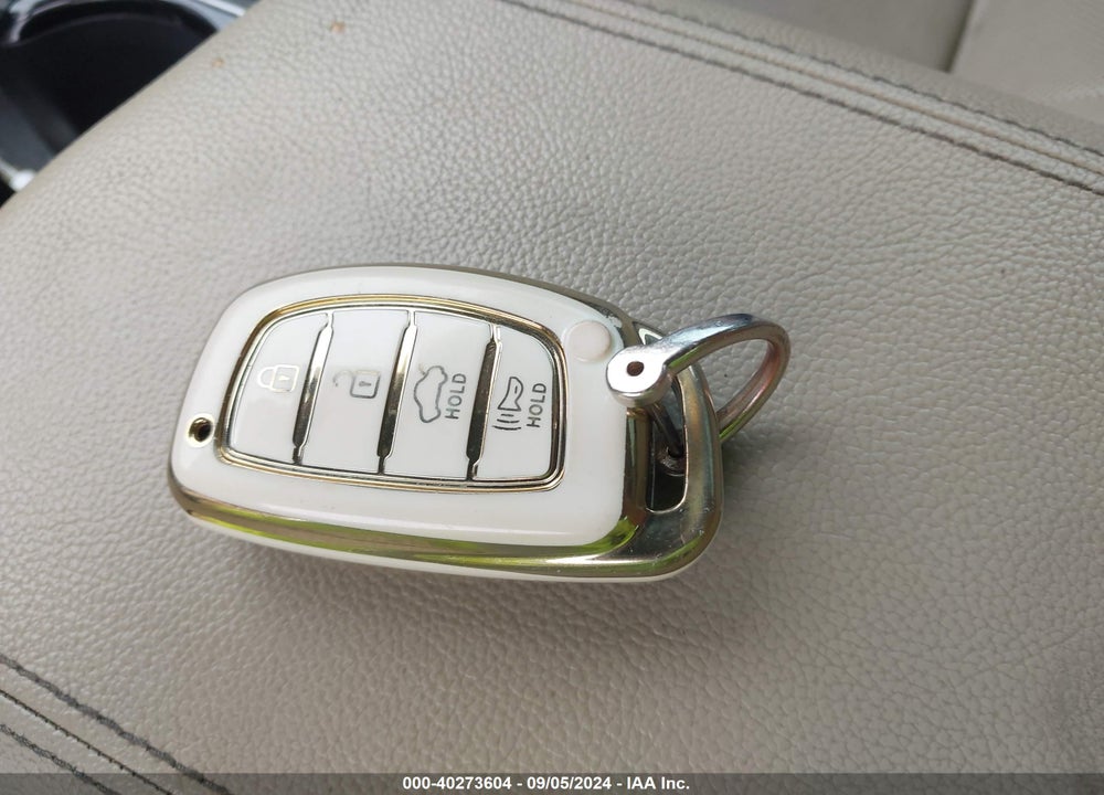 2019 HYUNDAI SONATA LIMITED VIN: 5NPE34AF0KH747255