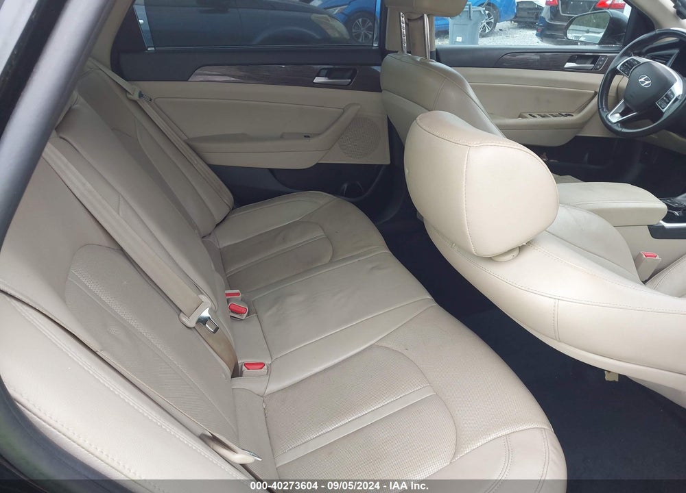 2019 HYUNDAI SONATA LIMITED VIN: 5NPE34AF0KH747255