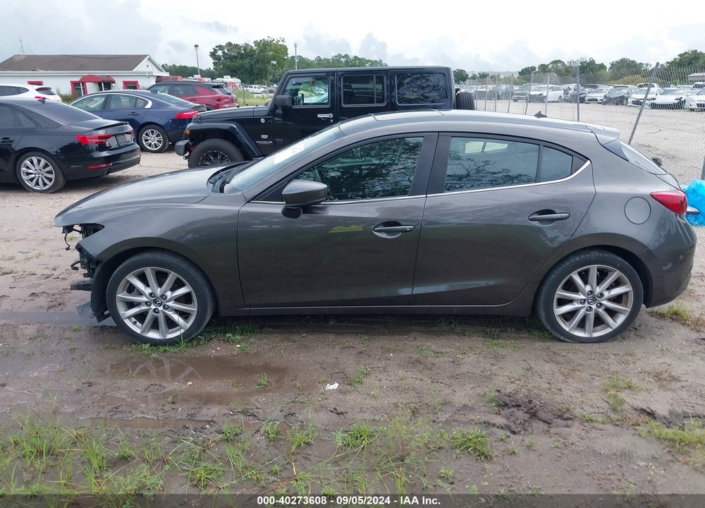 2017 MAZDA 3 TOURING 2.5 VIN: 3MZBN1L35HM142372