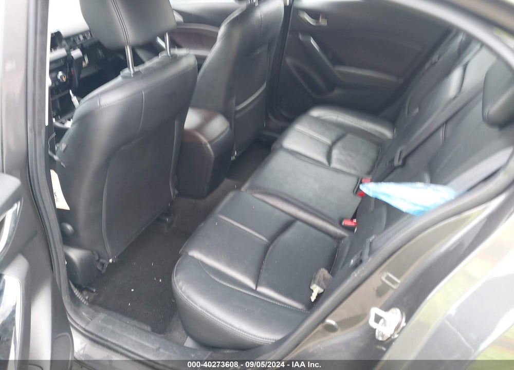2017 MAZDA 3 TOURING 2.5 VIN: 3MZBN1L35HM142372