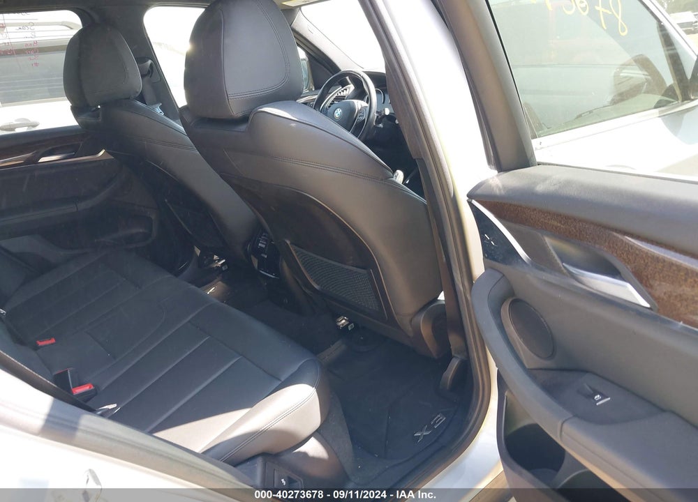 2018 BMW X3 VIN: 5UXTR9C58JLD74064