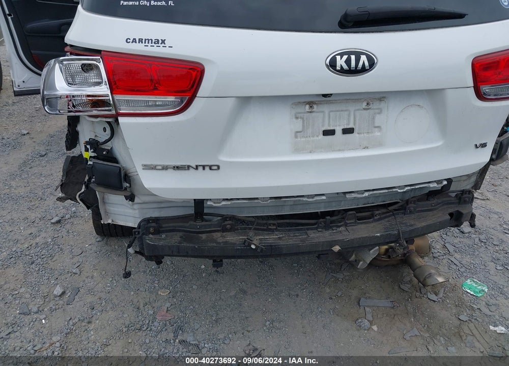 2017 KIA SORENTO 3.3L LX VIN: 5XYPG4A5XHG292452