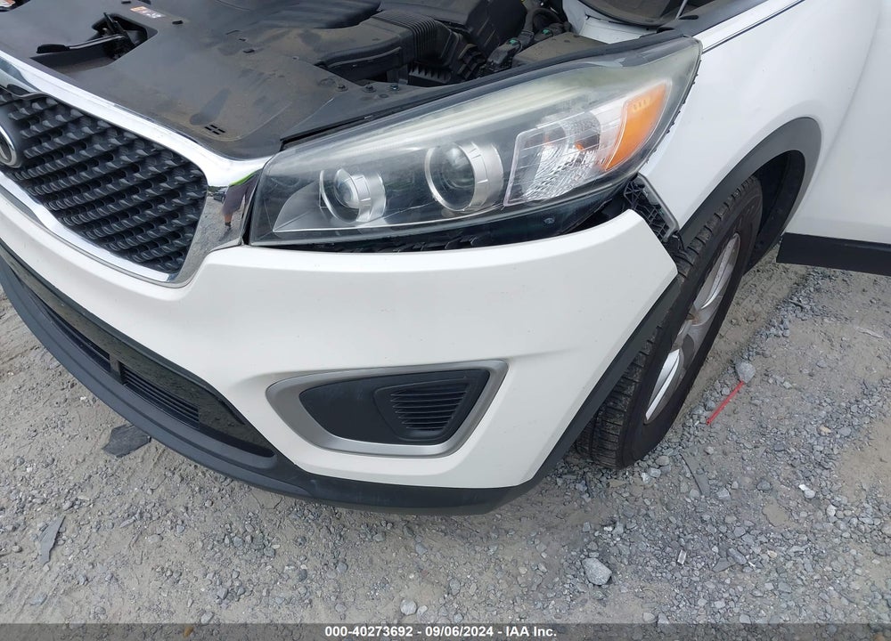 2017 KIA SORENTO 3.3L LX VIN: 5XYPG4A5XHG292452