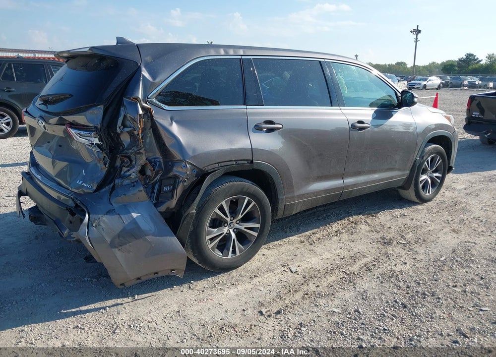 2019 TOYOTA HIGHLANDER LE PLUS VIN: 5TDBZRFH4KS732485