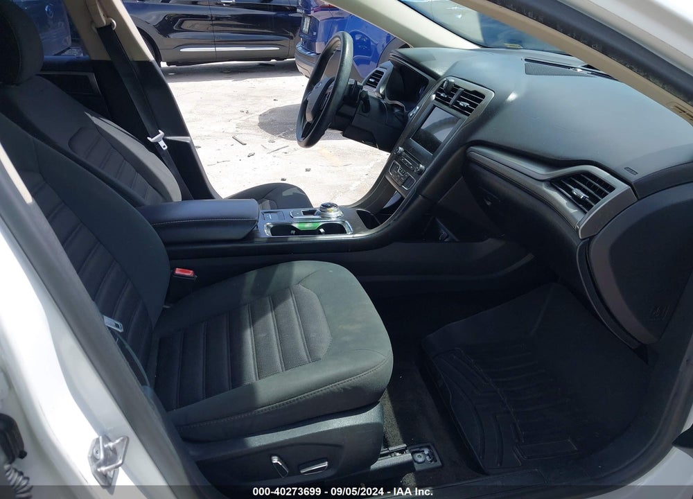 2018 FORD FUSION SE VIN: 3FA6P0HD6JR200868