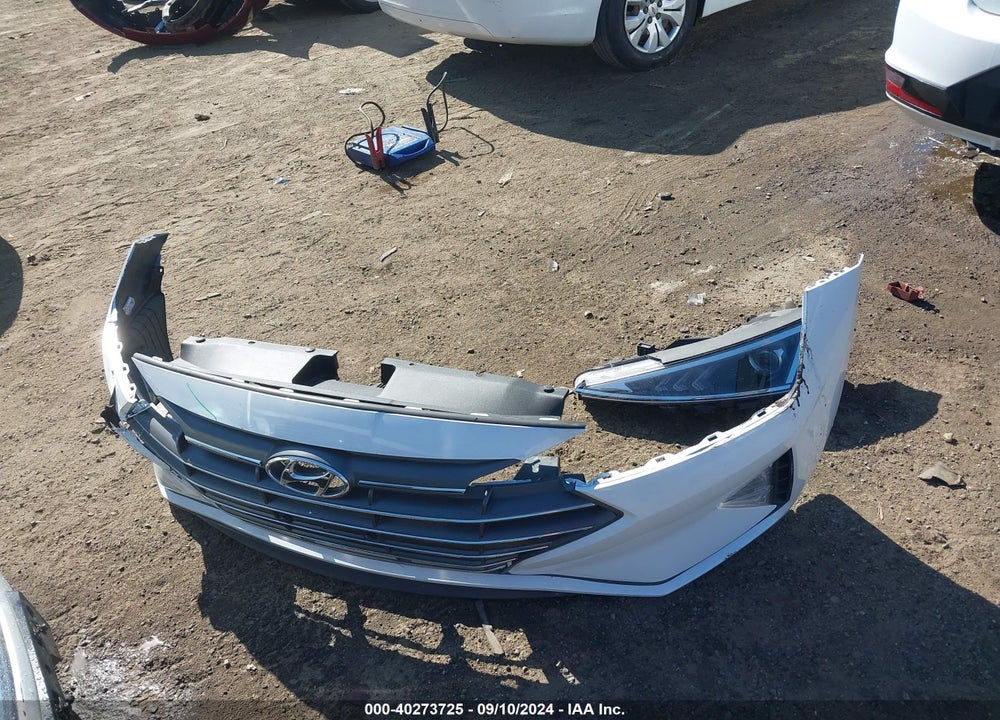 2019 HYUNDAI ELANTRA SEL VIN: 5NPD84LF5KH441341