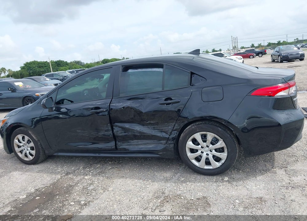 2024 TOYOTA COROLLA LE VIN: 5YFB4MDE0RP132124