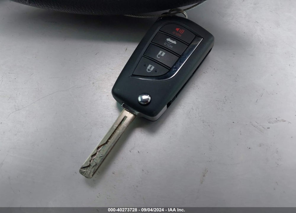 2024 TOYOTA COROLLA LE VIN: 5YFB4MDE0RP132124