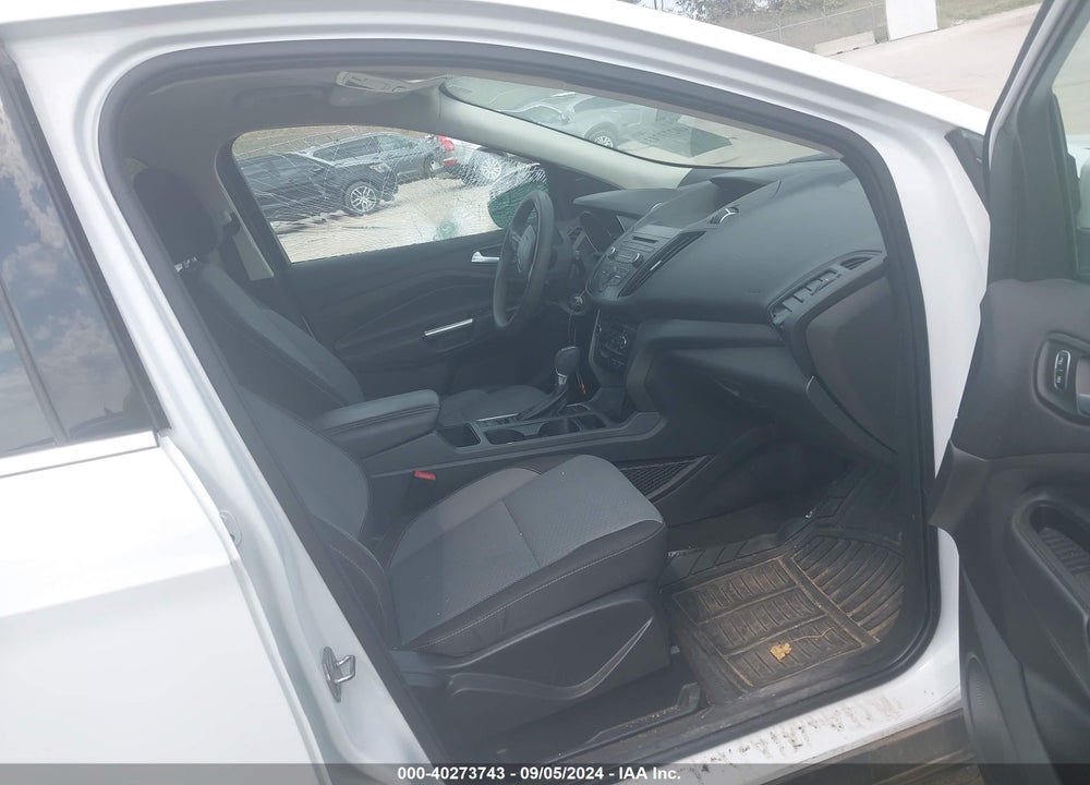2017 FORD ESCAPE SE VIN: 1FMCU9GD1HUE37715